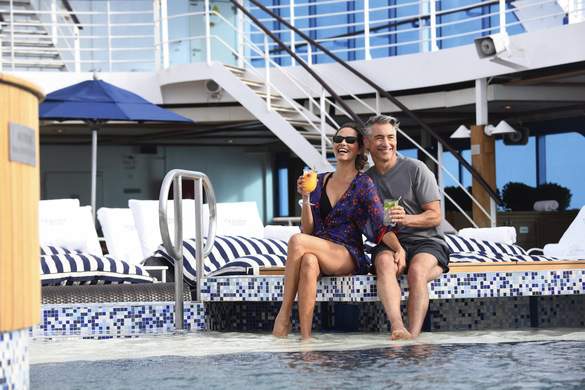Oceania Cruises The Pool 9.jpg